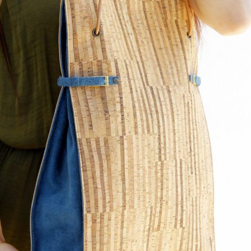Natural-striped-cork-and-navy-blue-suede-leather-shoulder-bag-683x1024